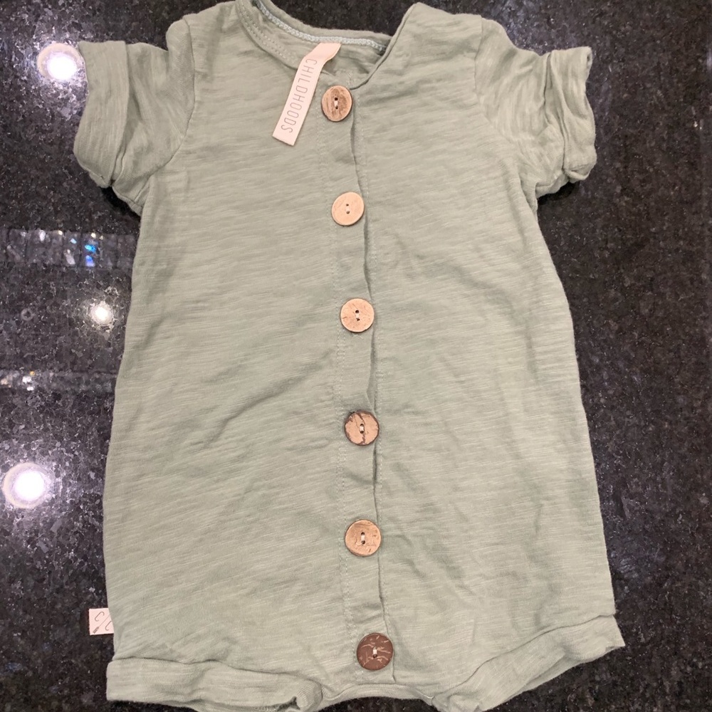 12-18 months sage colored romper VGUC